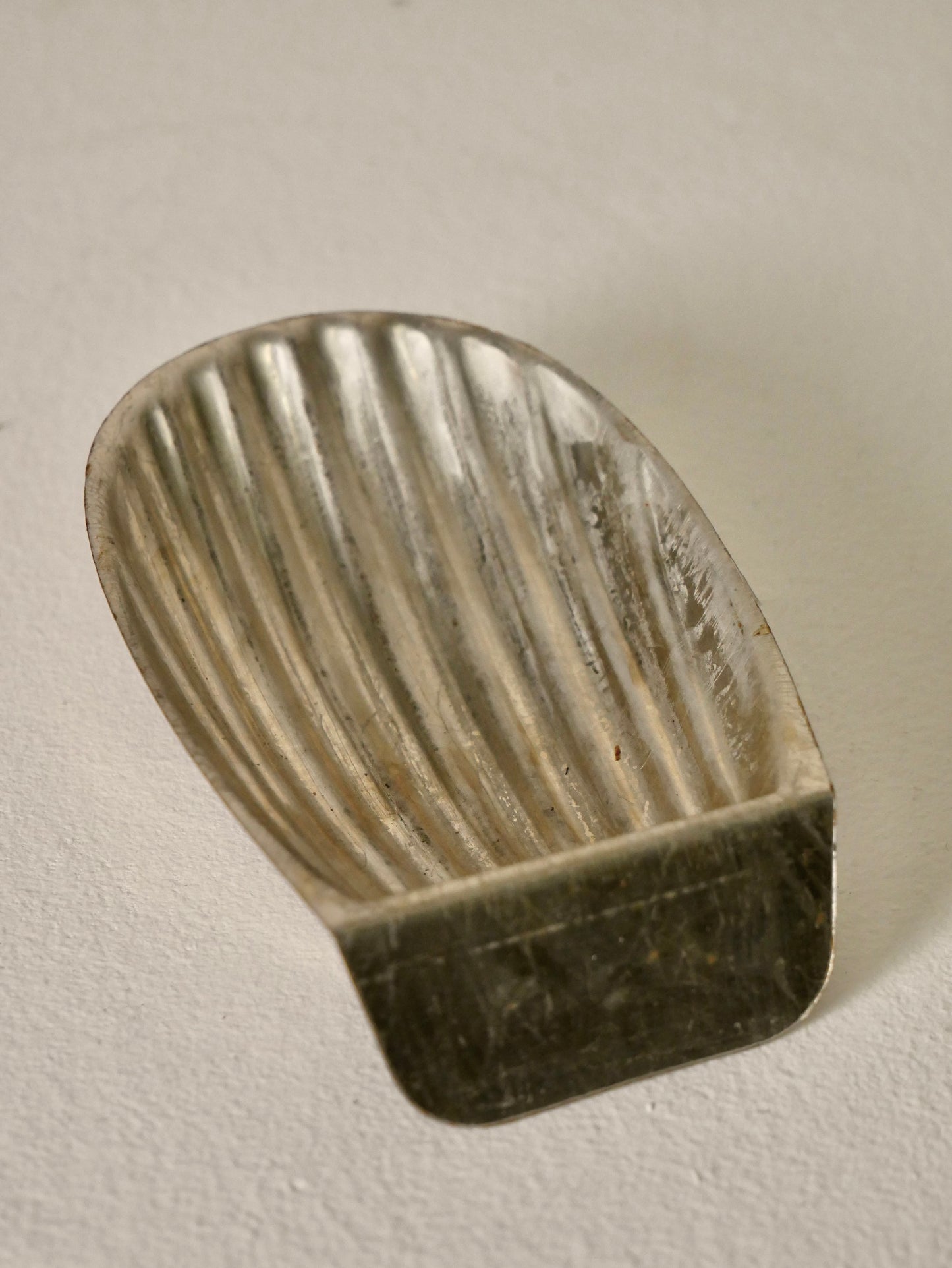 alte Madeleine Backform