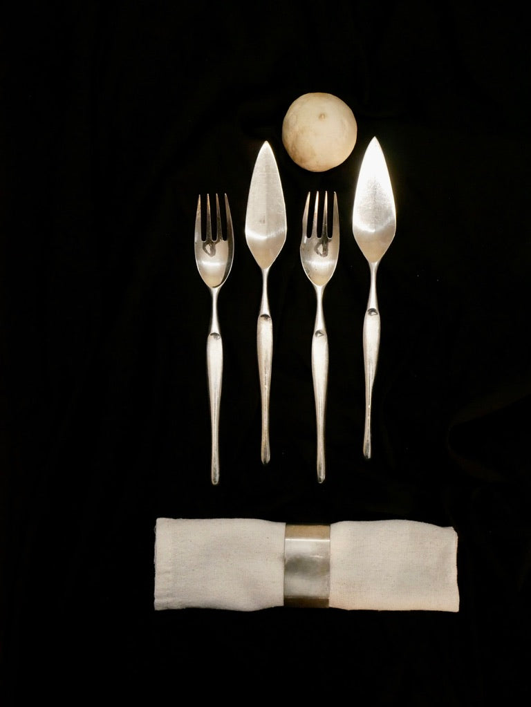 Hotelsilber egg cup with lid