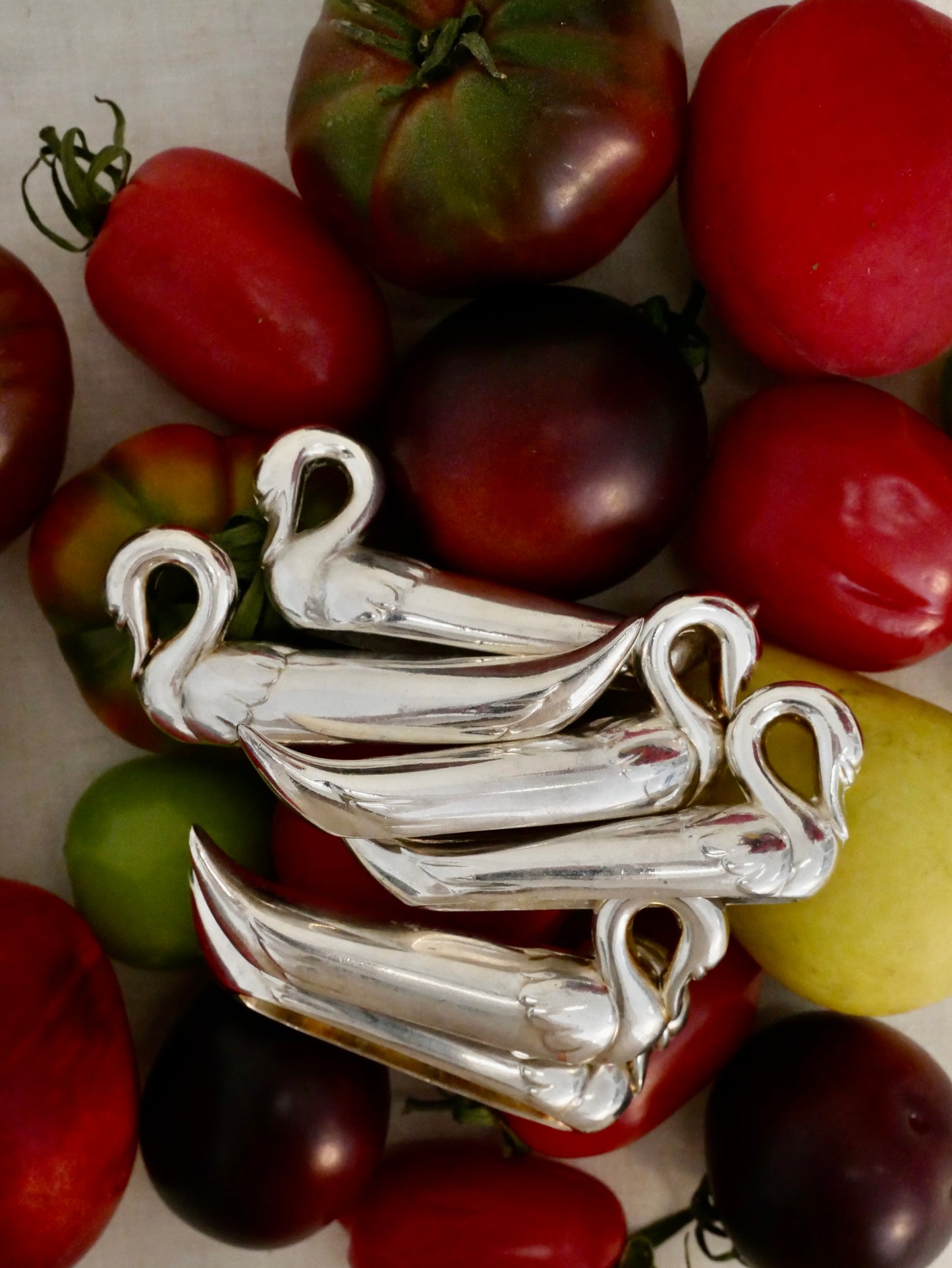 Six Swan Knife Rests