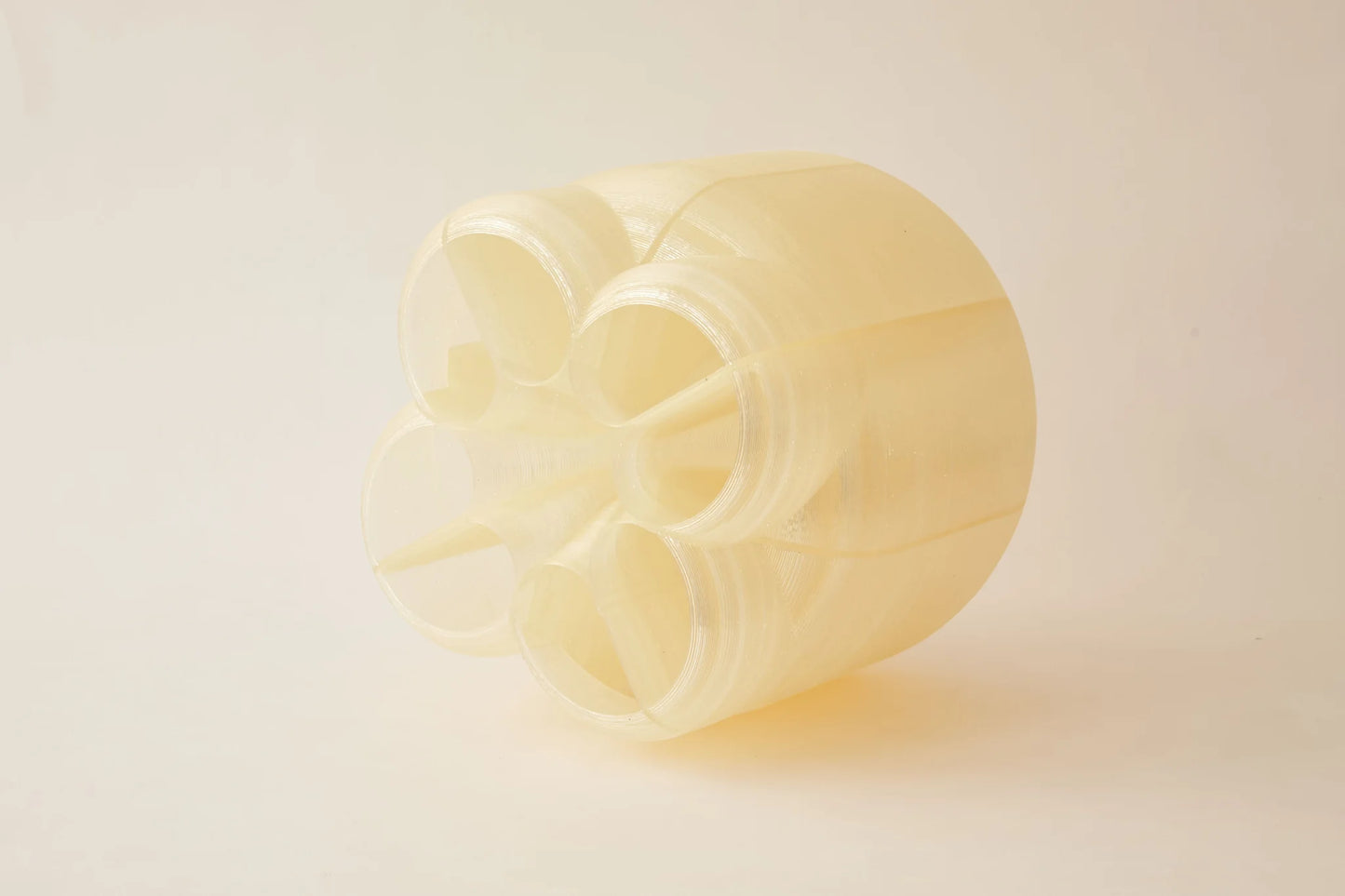 Inu stool, 3D printed by Jelly Objects