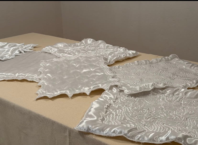 Satin Sets | Manou Schatton