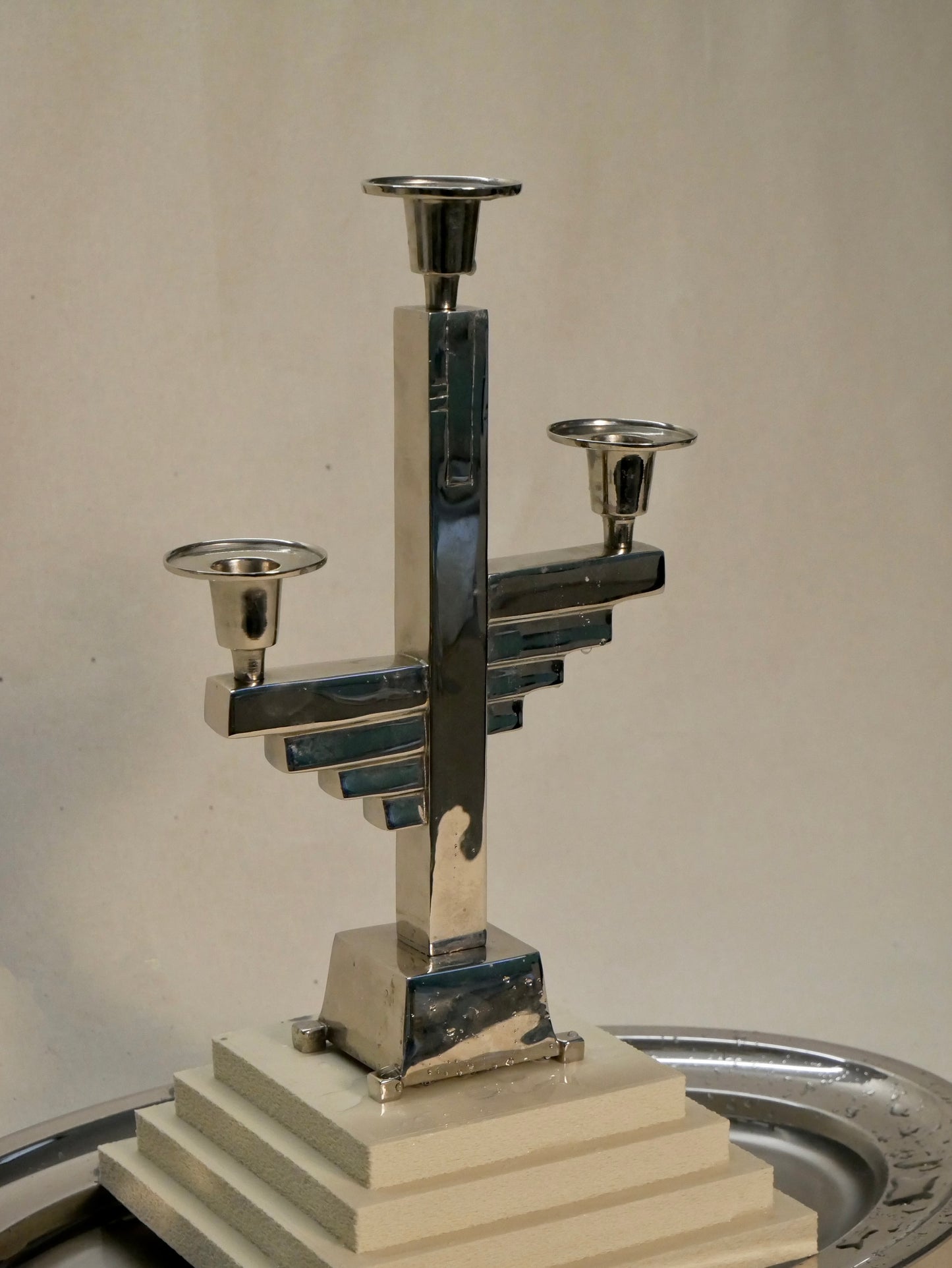 Ice cooler with duck head