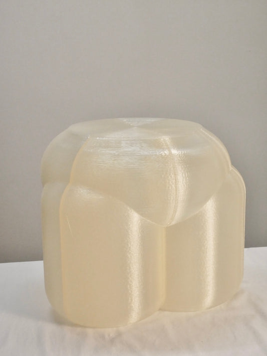 Inu stool, 3D printed by Jelly Objects