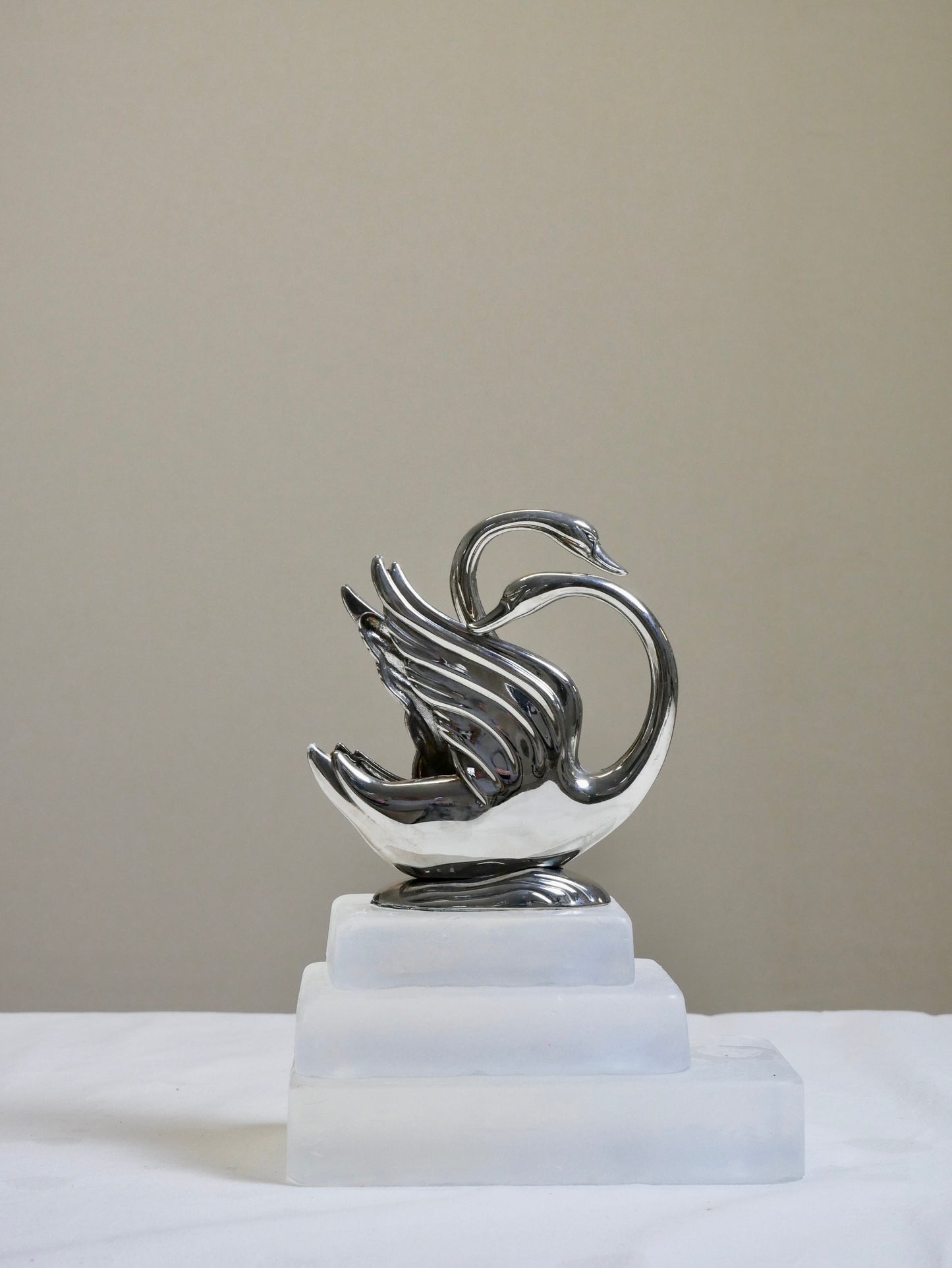 Schwan als Serviettenhalter